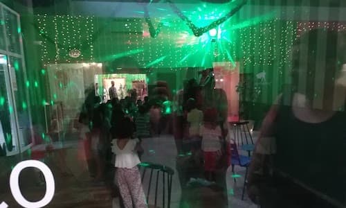 Sala minidisco del parque recreativo El Recreo en Sevilla