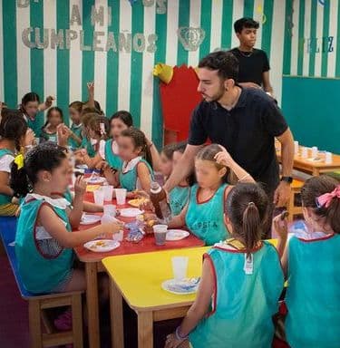 cumpleaños sevilla niños - parque de bolas el recreo